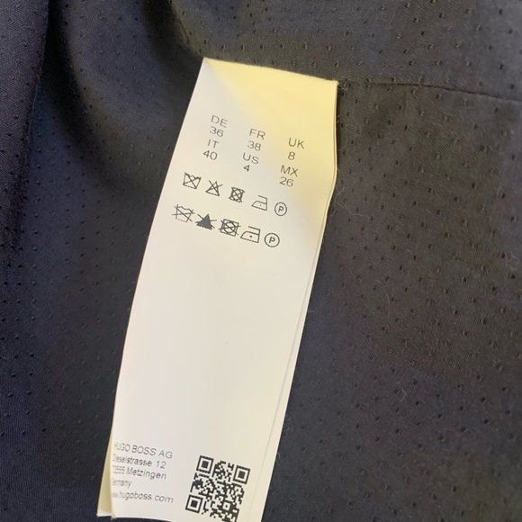 ⭐️ HOST PICK: Hugo Boss Orange fully lined blue jacket. Size 8. - Picture 7 of 12